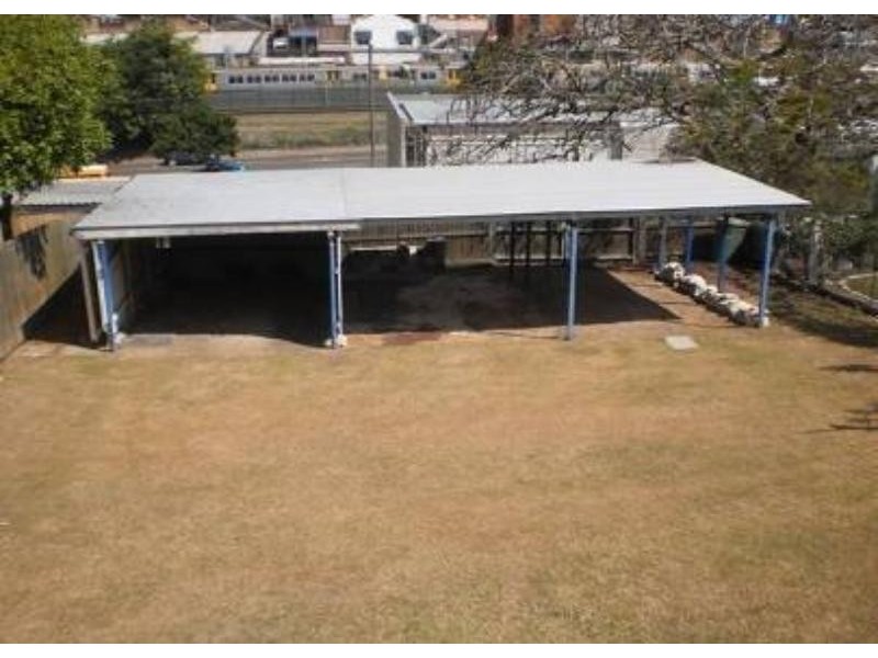 27 Martin  St, Woodend QLD 4305