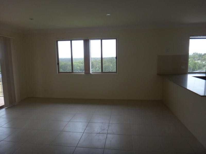 16 Neptune Cres, Brassall QLD 4305