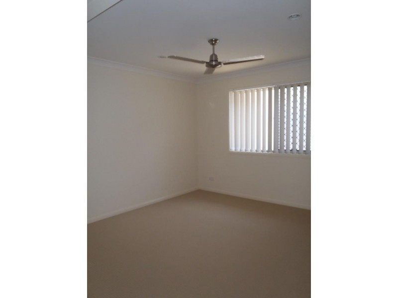 9 Cable Ct, Blacks Beach QLD 4740
