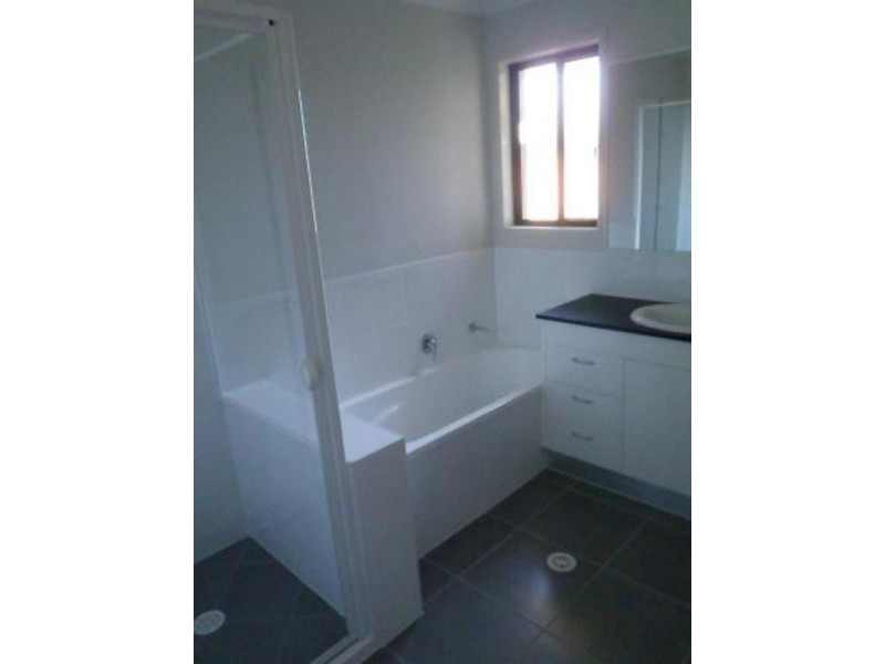 66 Newport Pde, Blacks Beach QLD 4740
