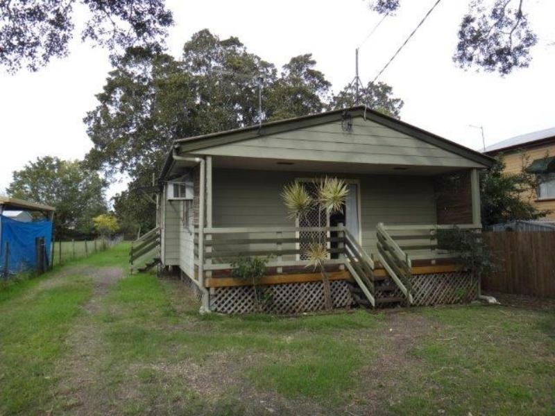 80a Woodford  St, One Mile QLD 4305