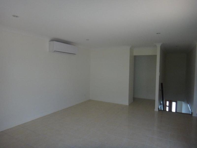 15 Neptune Cres, Brassall QLD 4305