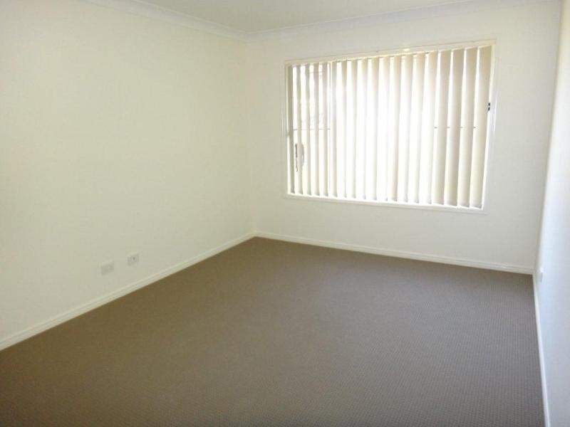 39 Barwell  St, Brassall QLD 4305