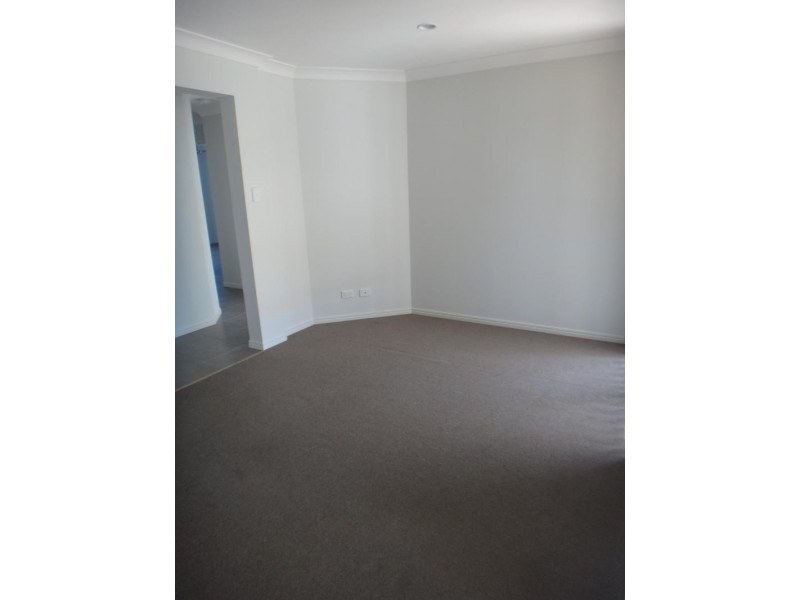 43 Aramac St, Brassall QLD 4305