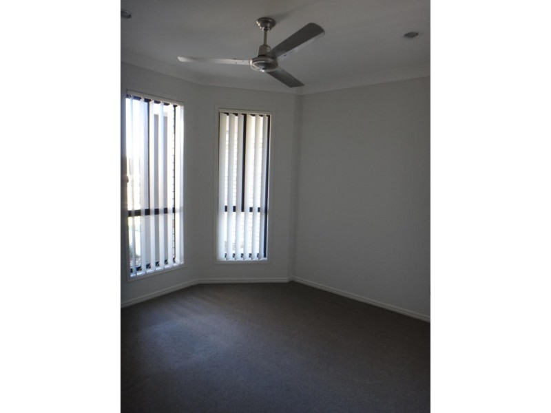 43 Aramac St, Brassall QLD 4305