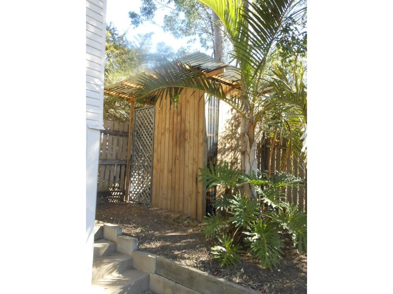 4 Farr St, East Ipswich QLD 4305