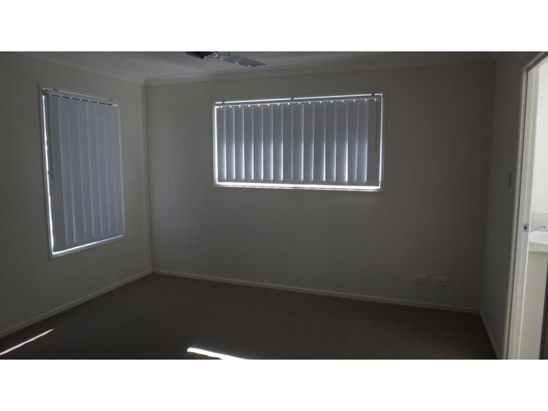 29 Atlantic  Dr, Brassall QLD 4305