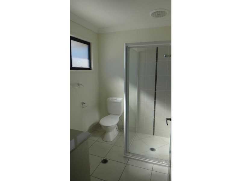 29 Atlantic  Dr, Brassall QLD 4305