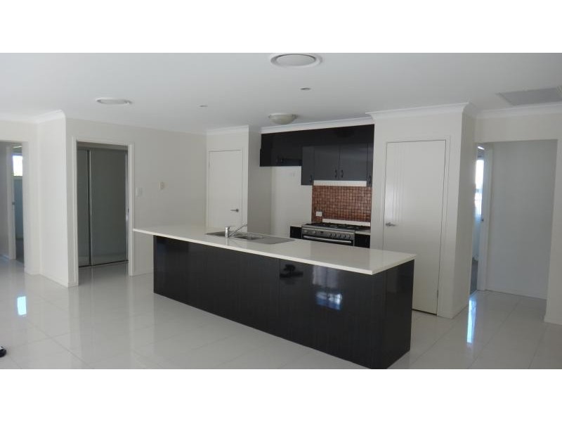 25 Dalray St, Raceview QLD 4305