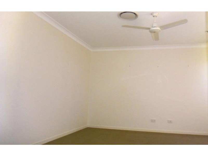 25 Dalray St, Raceview QLD 4305