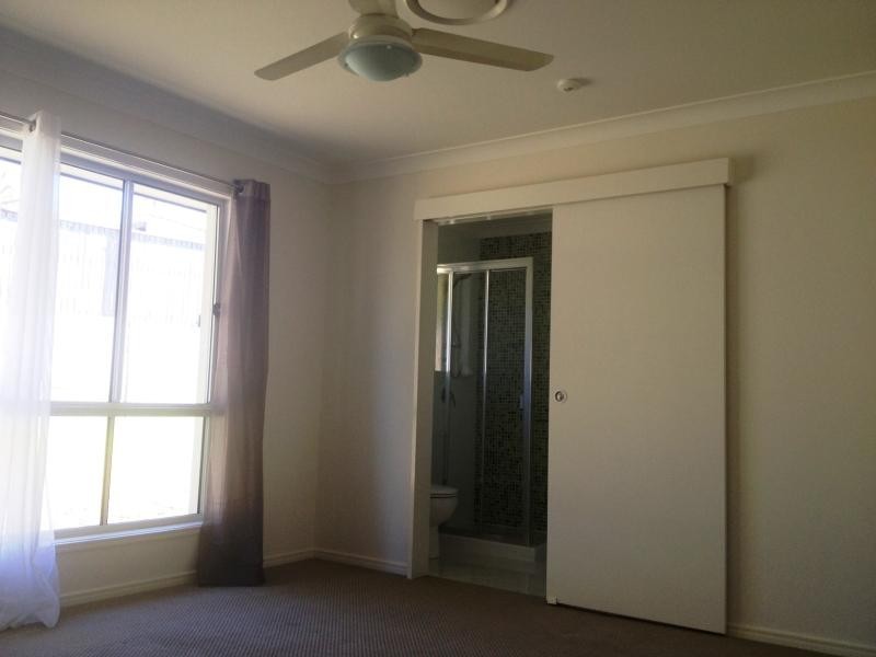 25 Dalray St, Raceview QLD 4305