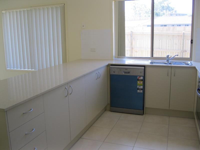 8 Borrowdale Ct, Brassall QLD 4305