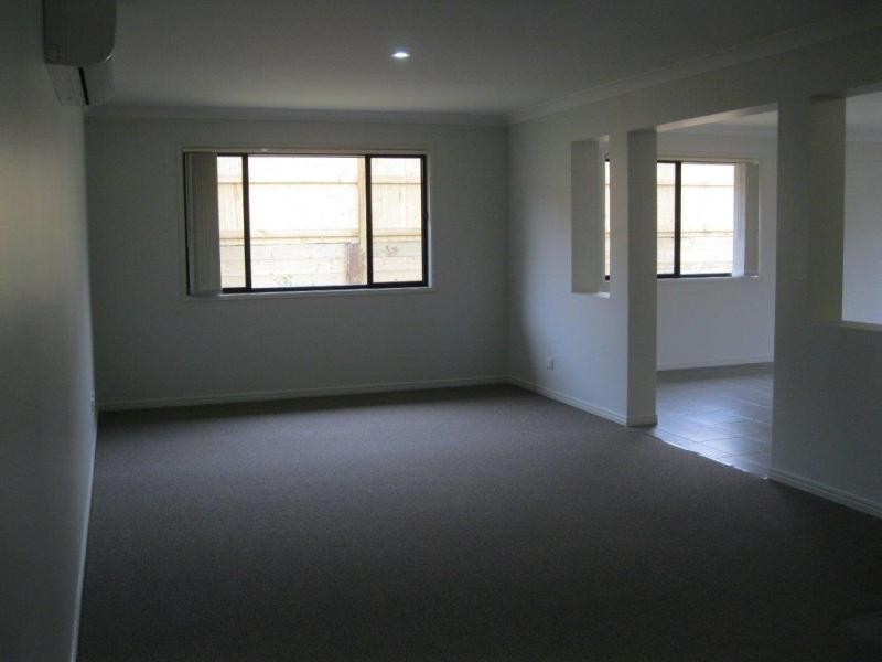 11 Borrowdale Ct, Brassall QLD 4305