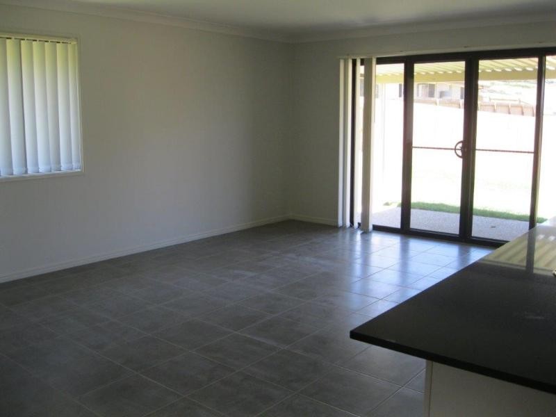 11 Borrowdale Ct, Brassall QLD 4305