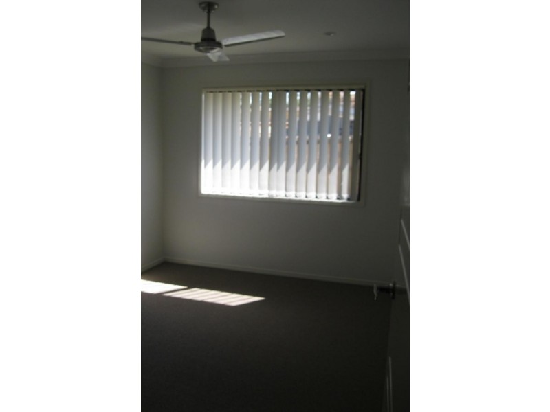 10 Friendship  Pl, Brassall QLD 4305