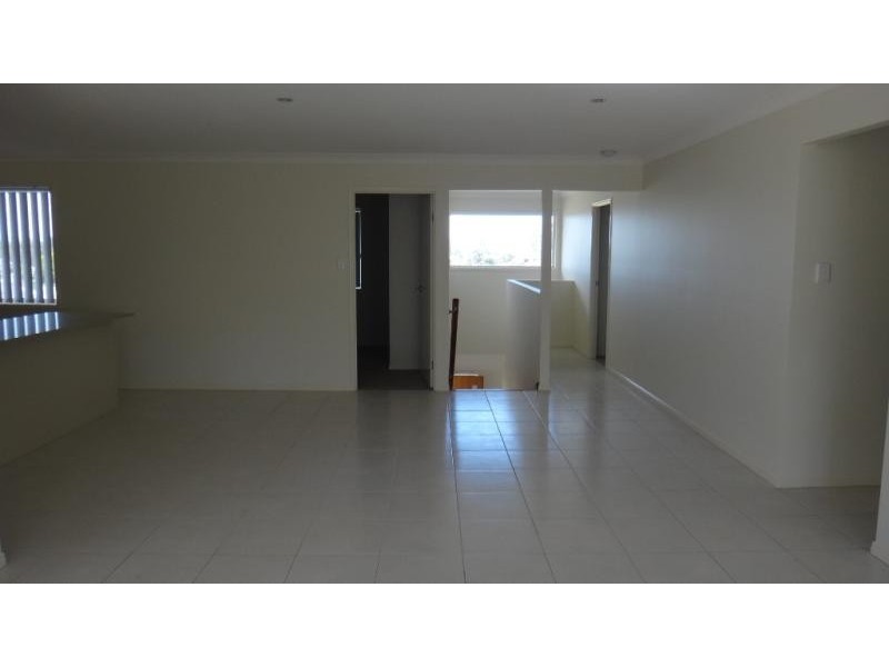 41 Barwell St, Brassall QLD 4305