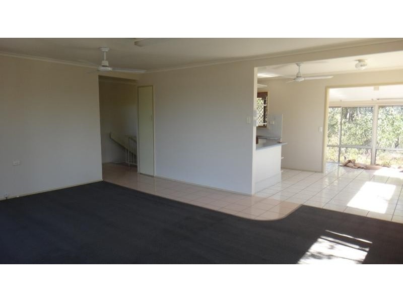 3 Windle  Rd, Brassall QLD 4305