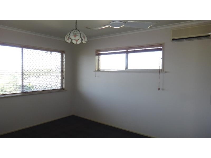3 Windle  Rd, Brassall QLD 4305