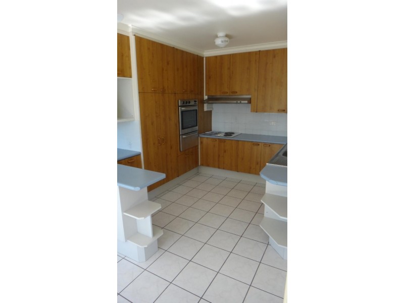 3 Windle  Rd, Brassall QLD 4305
