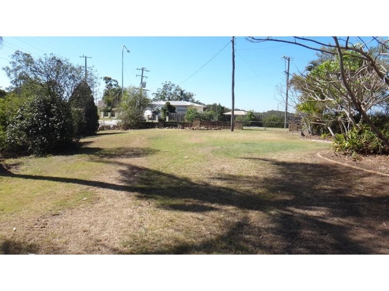 3 Windle  Rd, Brassall QLD 4305