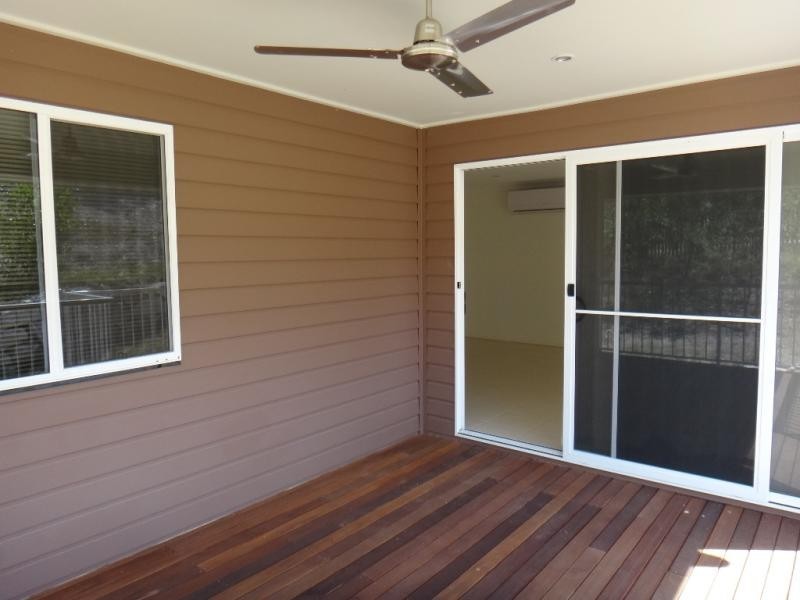 33 Neptune Cres, Brassall QLD 4305