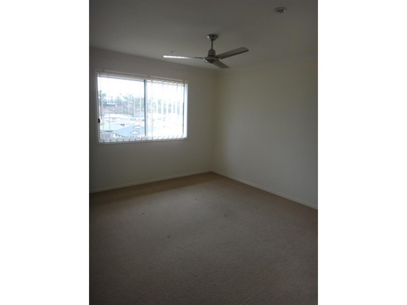 13 Sovereign Cl, Brassall QLD 4305