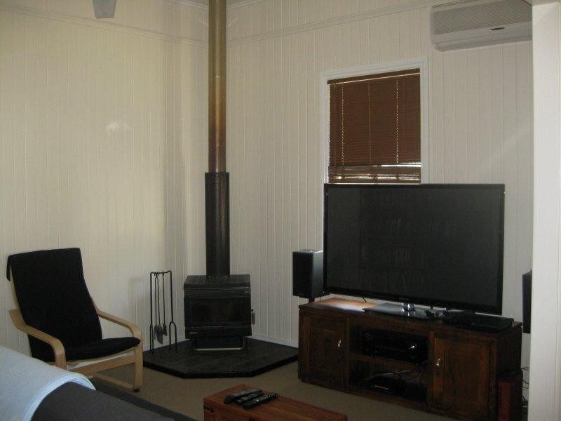 7 Tongue  St, East Ipswich QLD 4305