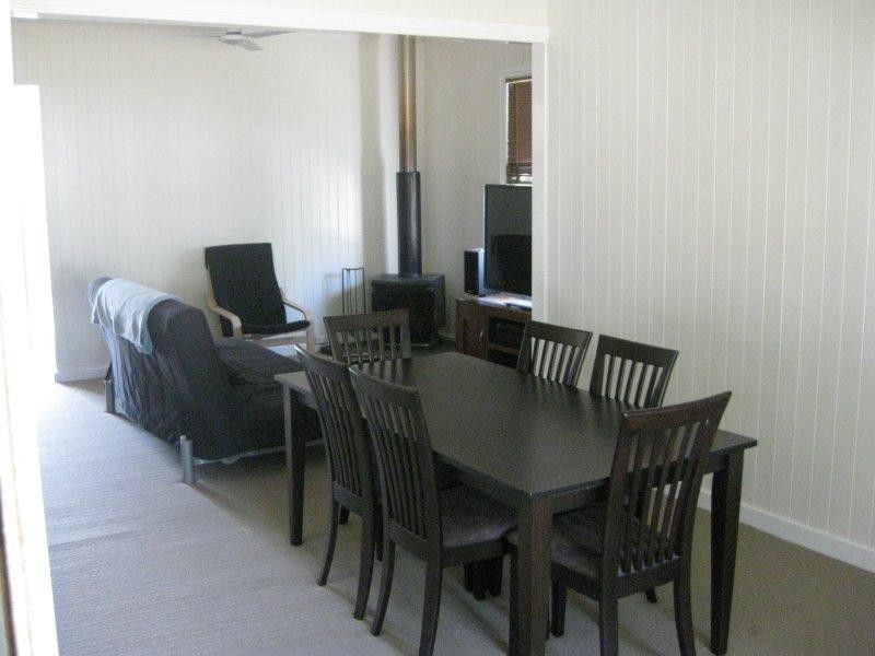 7 Tongue  St, East Ipswich QLD 4305