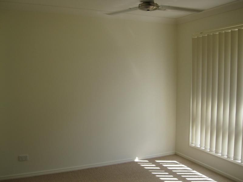 25 Friendship  Pl, Brassall QLD 4305