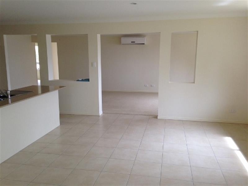 60 Atlantic Dr, Brassall QLD 4305