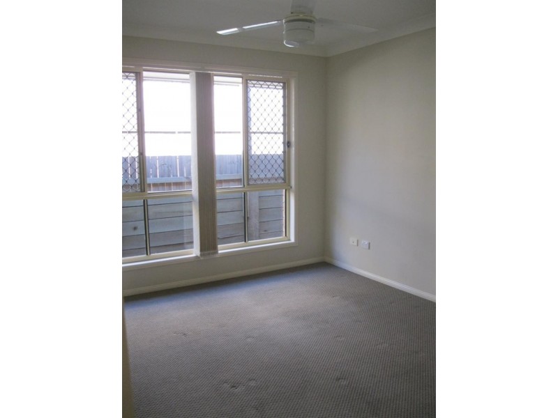 8 Stitz Ct, Brassall QLD 4305