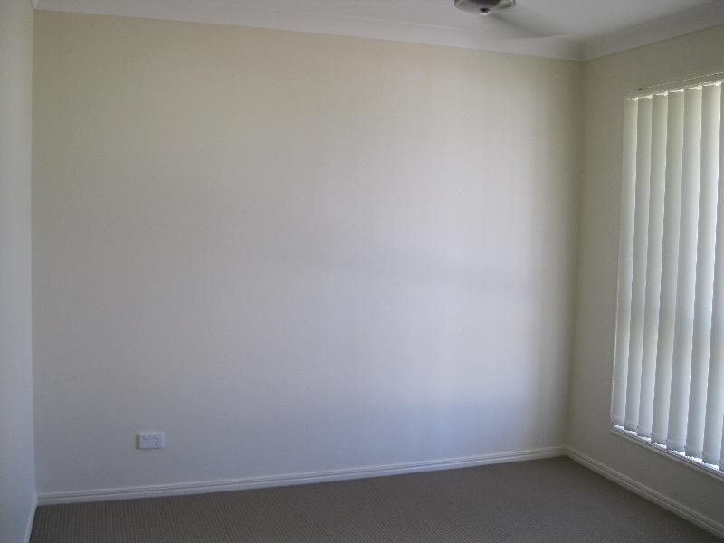 15 Sovereign Cl, Brassall QLD 4305