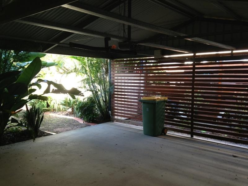 1/8 Conan  Cl, Wulkuraka QLD 4305