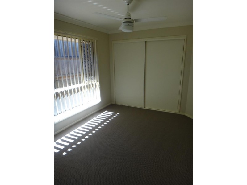 8 Stitz Ct, Brassall QLD 4305