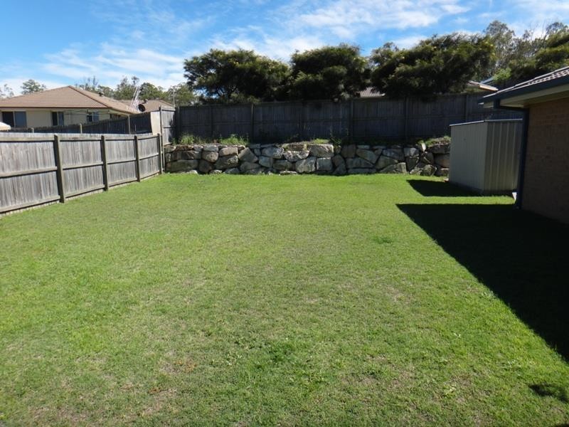 8 Stitz Ct, Brassall QLD 4305