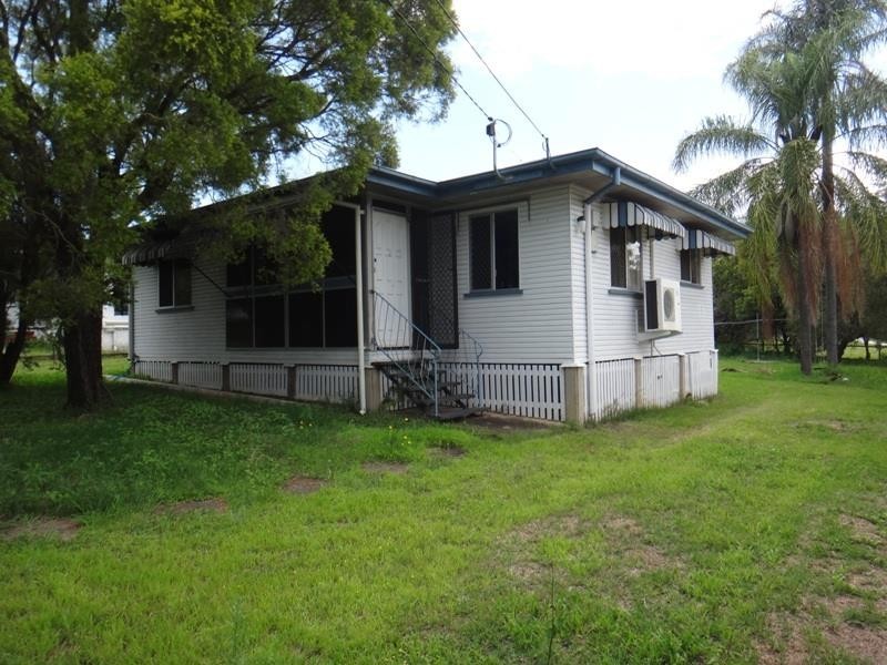 57 Gladstone Rd, Sadliers Crossing QLD 4305
