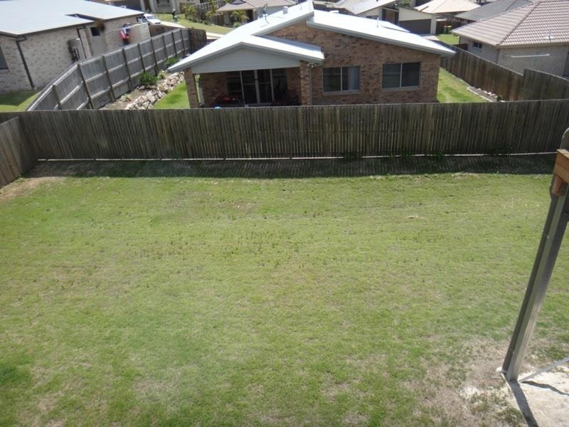 15 Sovereign Cl, Brassall QLD 4305