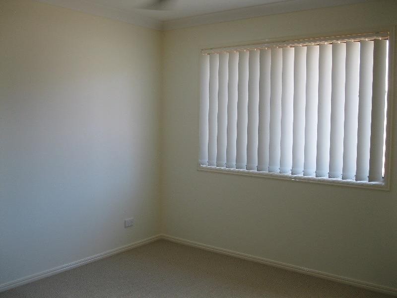 8 Borrowdale Ct, Brassall QLD 4305