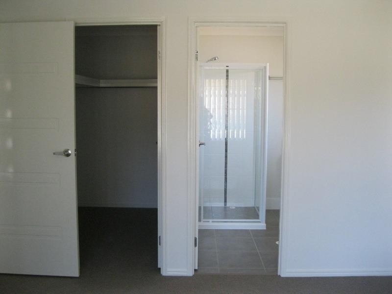 11 Borrowdale  Ct, Brassall QLD 4305