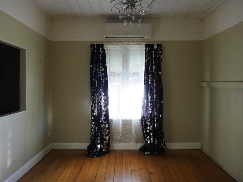 24 Pine St, North Ipswich QLD 4305