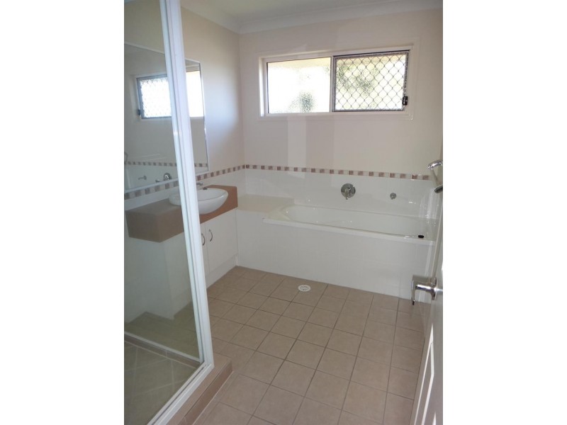 31 Maller Cres, Redbank Plains QLD 4301