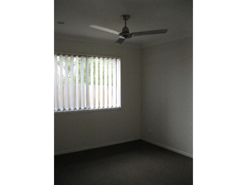 32 Atlantic Dr, Brassall QLD 4305