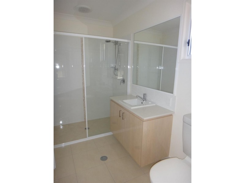 33 Neptune  Cres, Brassall QLD 4305