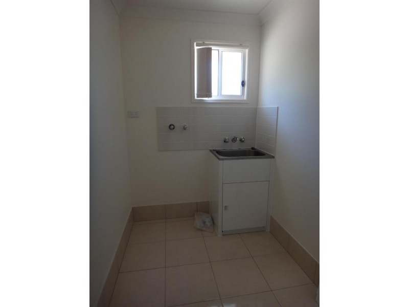 33 Neptune  Cres, Brassall QLD 4305