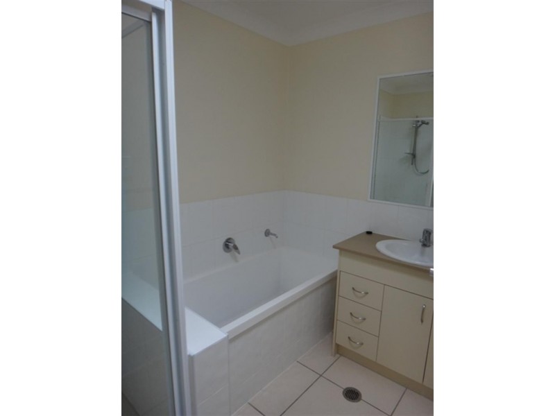 16 Neptune  Cres, Brassall QLD 4305