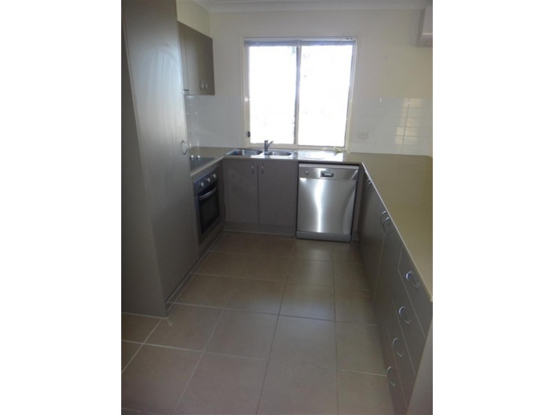 23 Friendship Pl, Brassall QLD 4305