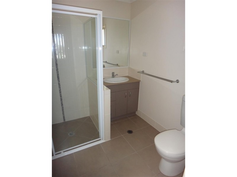 23 Friendship Pl, Brassall QLD 4305