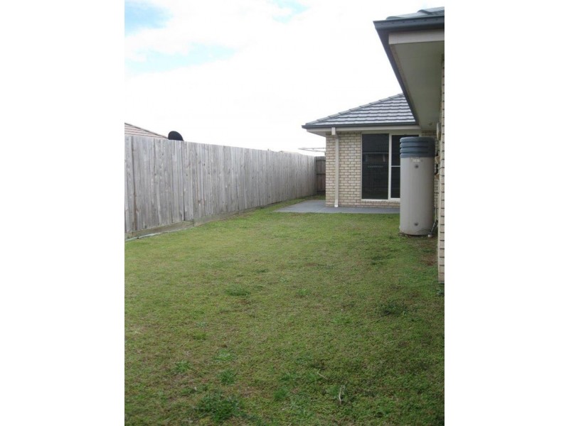 46 Knight St, Redbank Plains QLD 4301