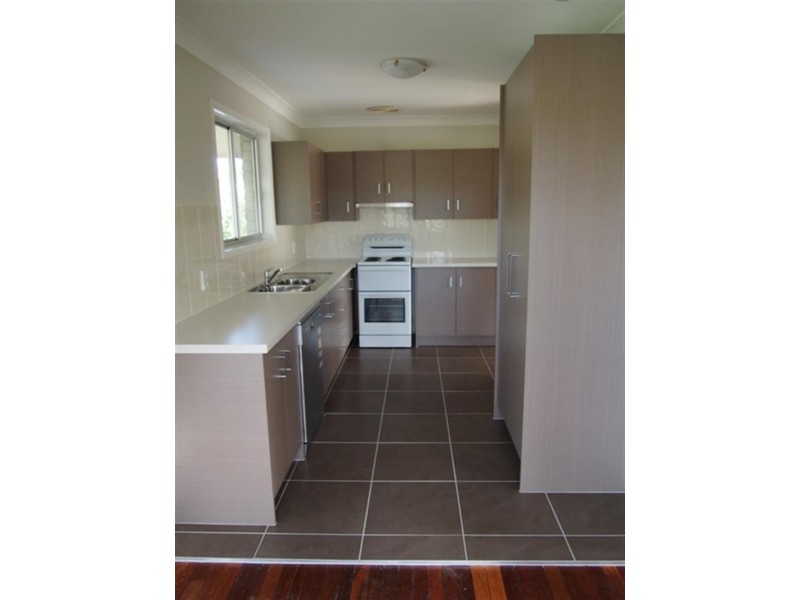 7 Huon  Dr, Karalee QLD 4306