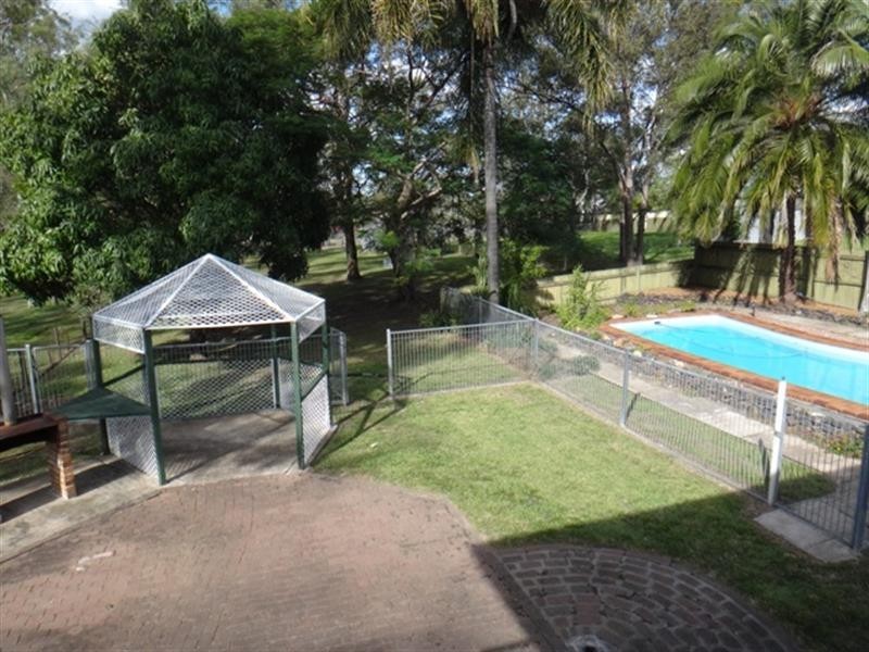7 Huon  Dr, Karalee QLD 4306